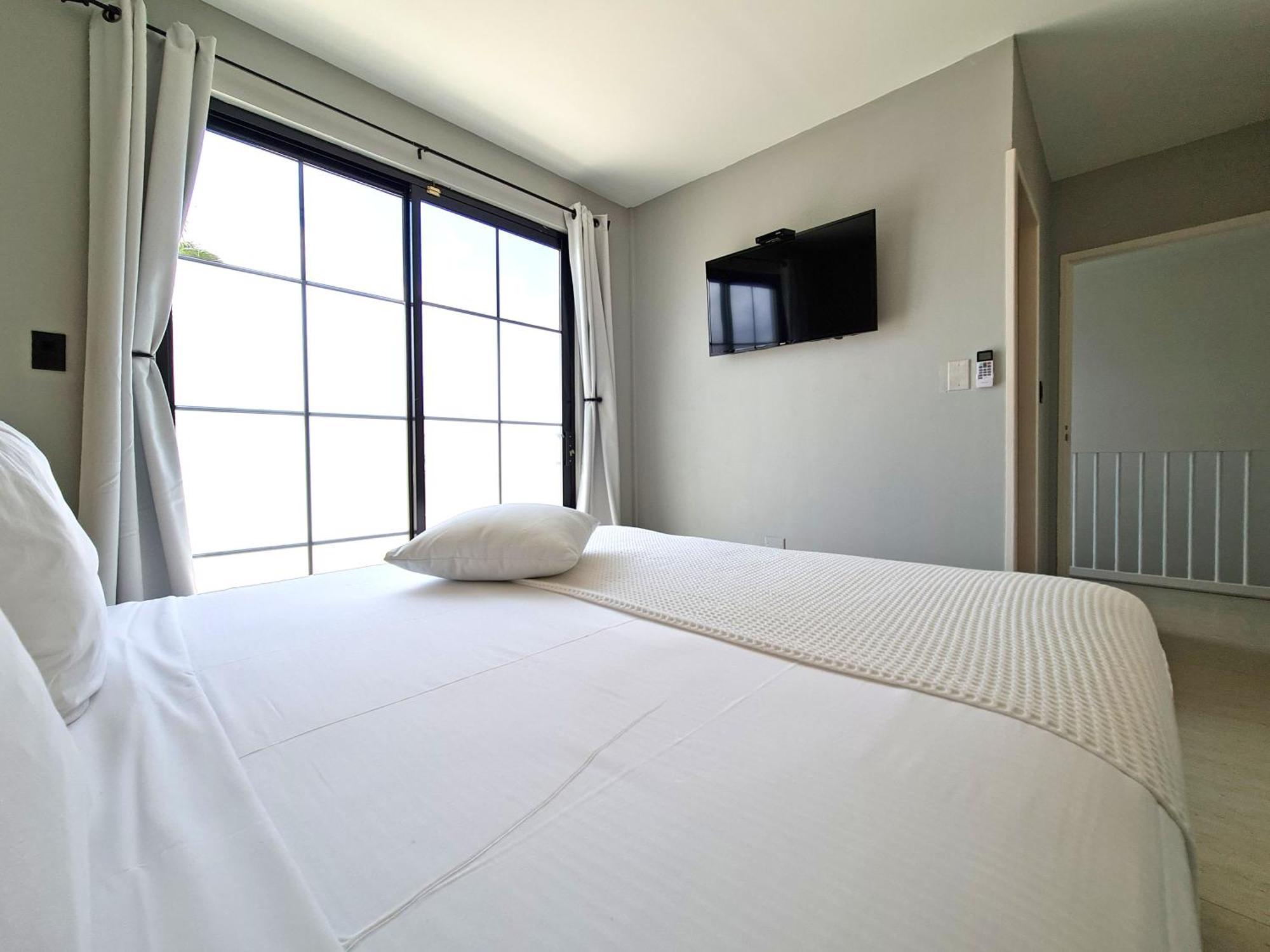 Tuscany Residence Aruba Palm Beach Bagian luar foto