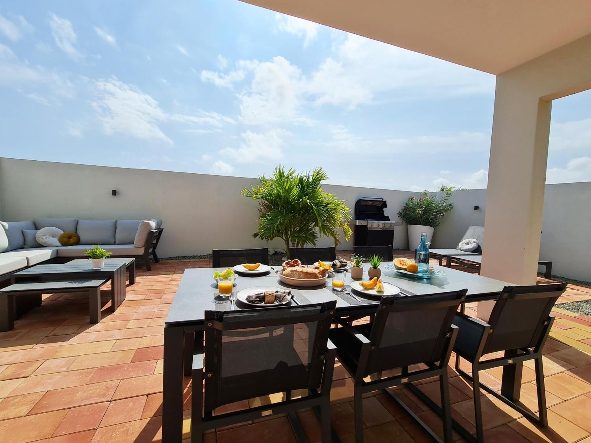 Tuscany Residence Aruba Palm Beach Bagian luar foto